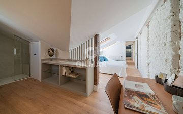 Property slide 22