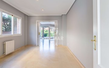 Property slide 19