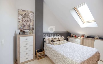 Property slide 14