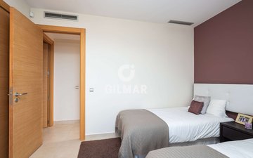 Property slide 21