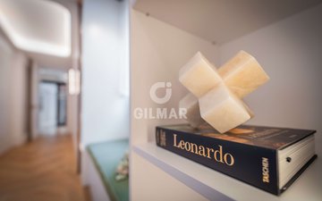 Property slide 44