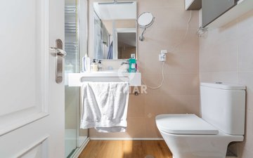 Property slide 16