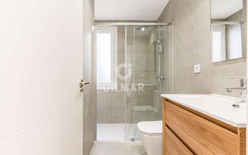 Property slide 16