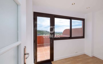 Property slide 40