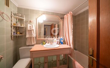 Property slide 27