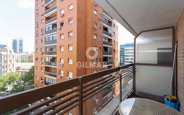 Property slide 10