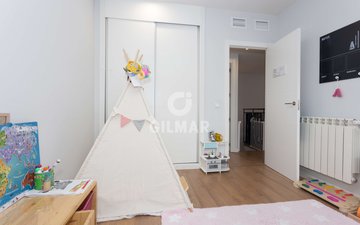 Property slide 20