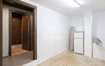 Property slide 24