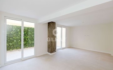 Property slide 21