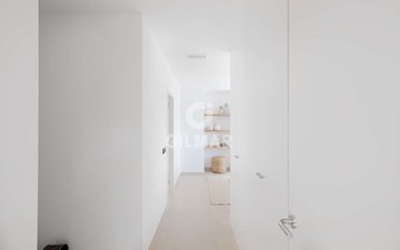 Property slide 22