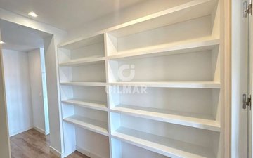 Property slide 30