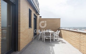 Property slide 32