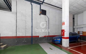 Property slide 32