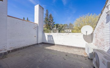 Property slide 5