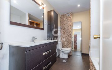 Property slide 22
