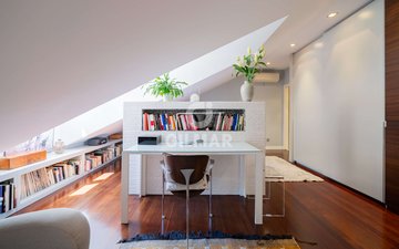 Property slide 10