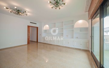 Property slide 16