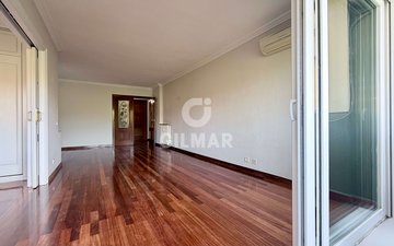 Property slide 44