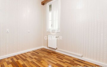 Property slide 6