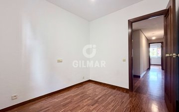 Property slide 48