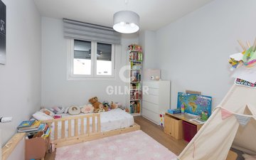 Property slide 19