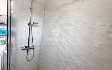 Property slide 14