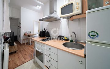 Property slide 16