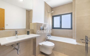 Property slide 17