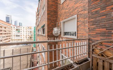 Property slide 17