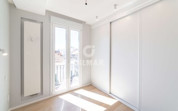 Property slide 16
