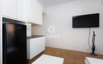 Property slide 21