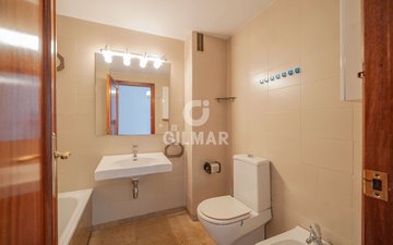 Property slide 24