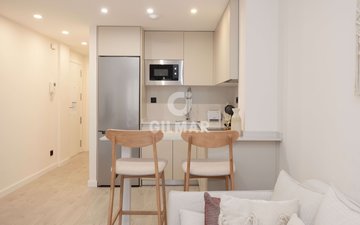 Property slide 10