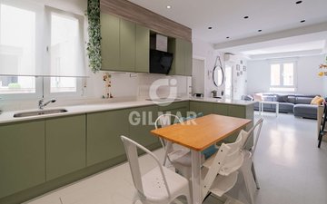 Property slide 14