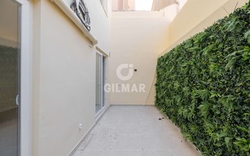 Property slide 25