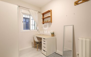 Property slide 16