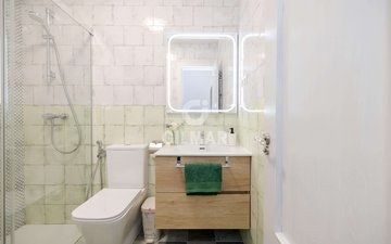Property slide 18