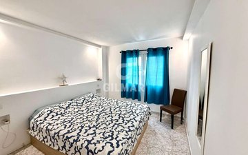Property slide 17