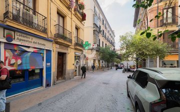 Property slide 28