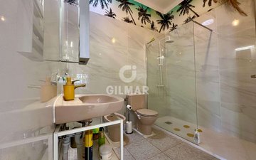 Property slide 17
