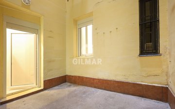 Property slide 10