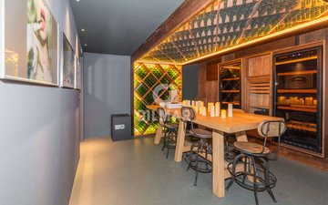 Property slide 25