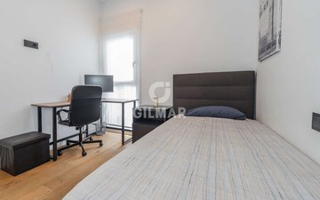 Property slide 18