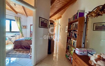 Property slide 34