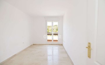 Property slide 26