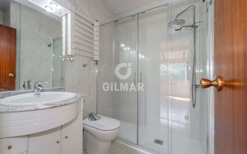 Property slide 10