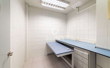 Property slide 17