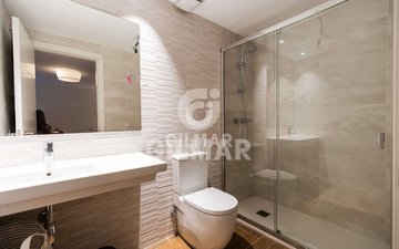 Property slide 17