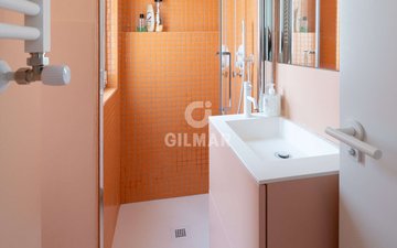Property slide 24