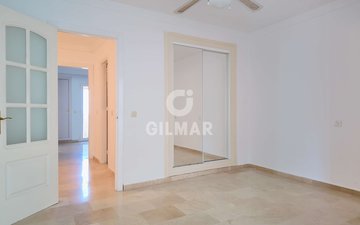 Property slide 21